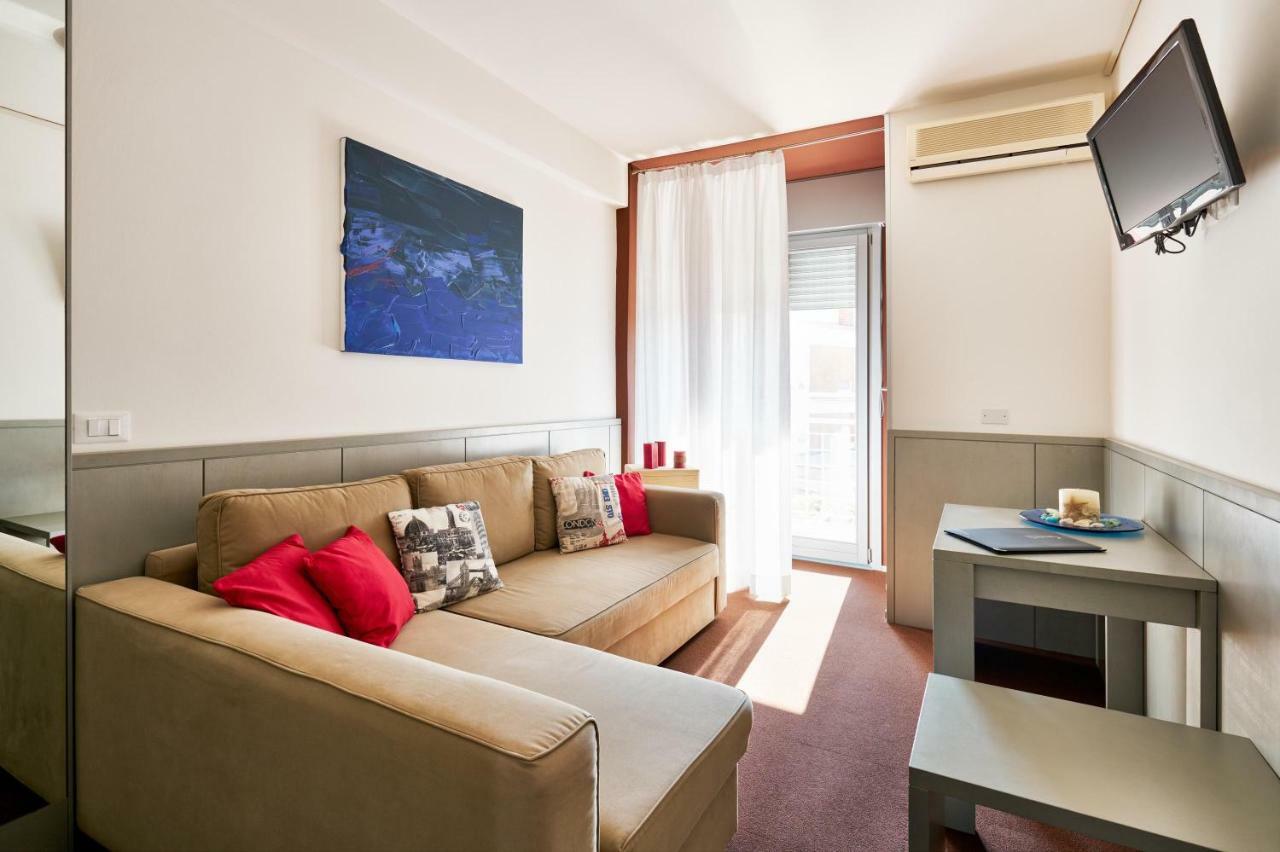 Hotel Europa Градо Екстер'єр фото